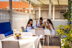  Casa Noir Cartagena  Картахена